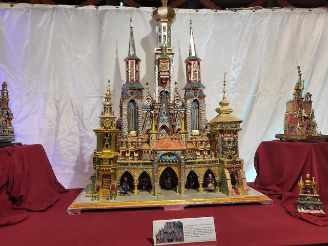 Exposition des crèches de Cracovie